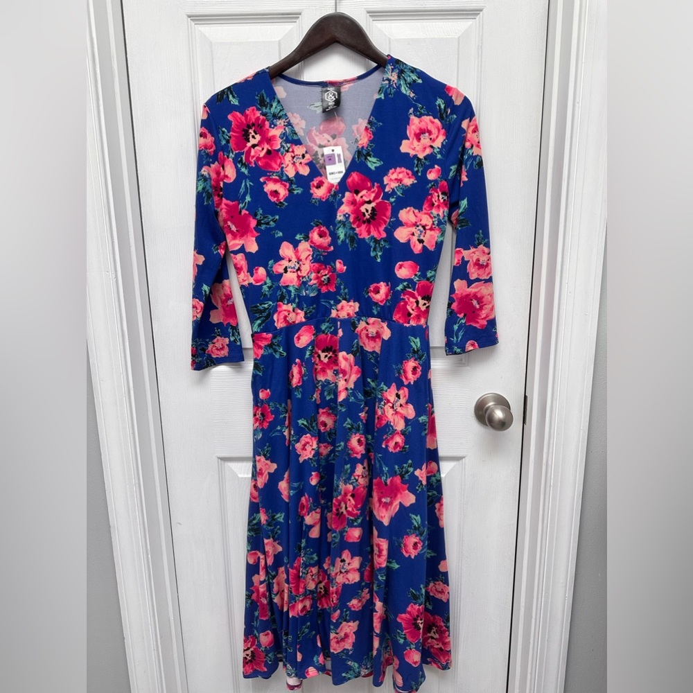 Agnes & Dora MIDI Dress NWT Medium